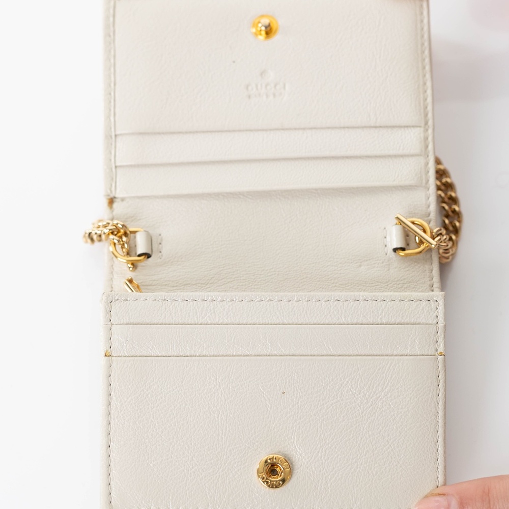 Gucci White Rajah Wallet on a Chain - Picture 5 of 9